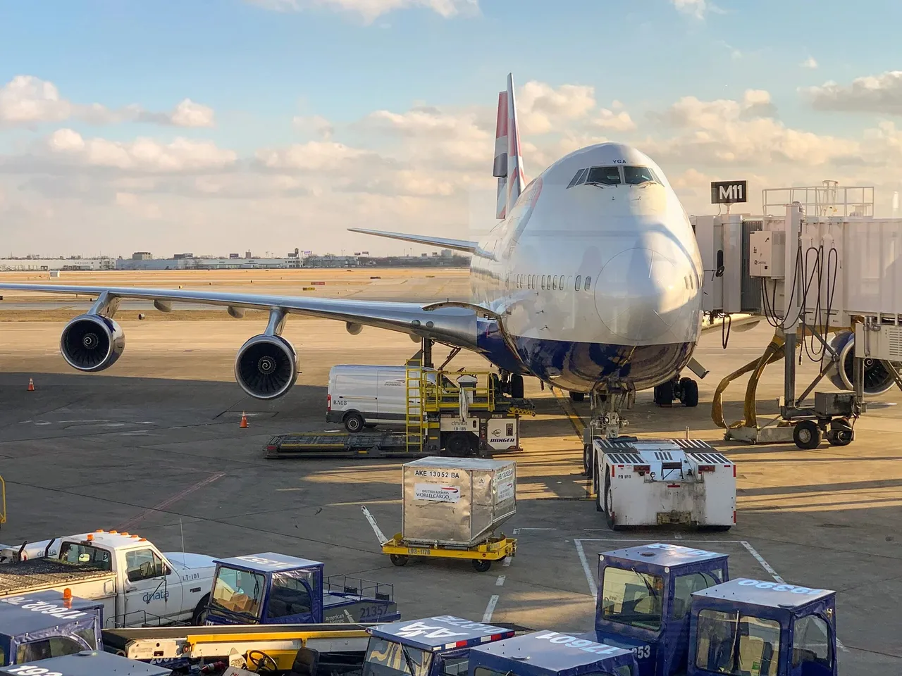 Air cargo complex.jpg