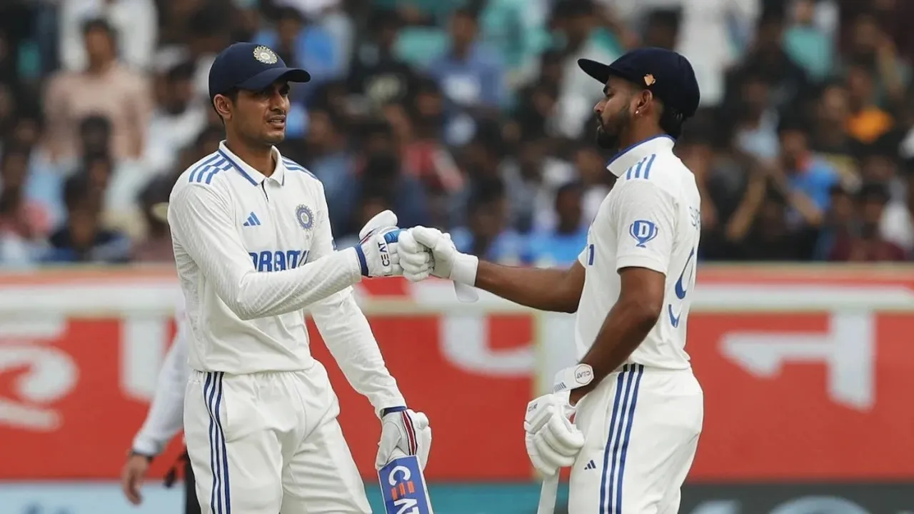 India's batters Shubman Gill and Shreyas Iyer run between the wickets during the third day of the second Test match between India and England