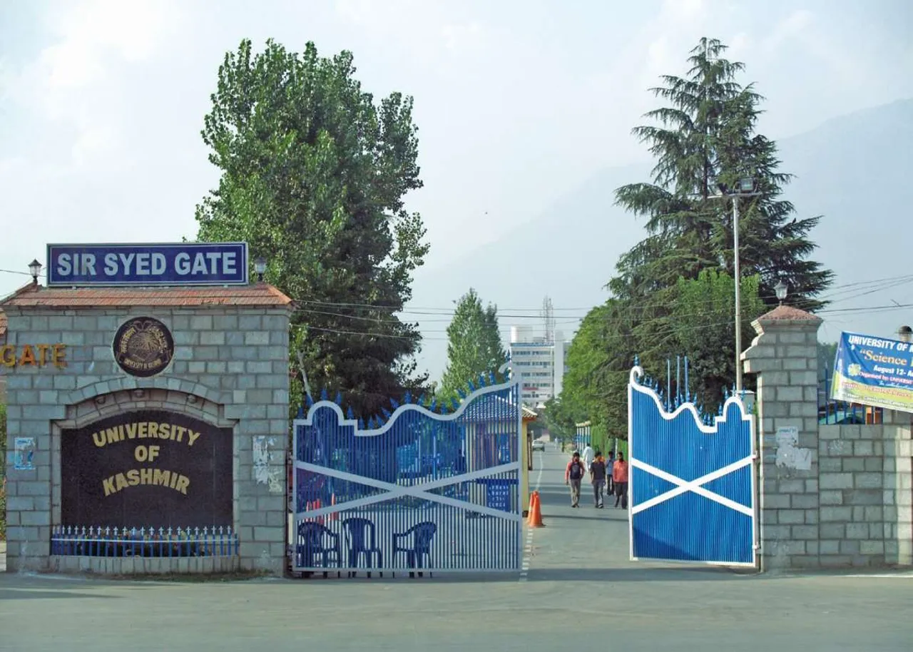kashmir university.jpg