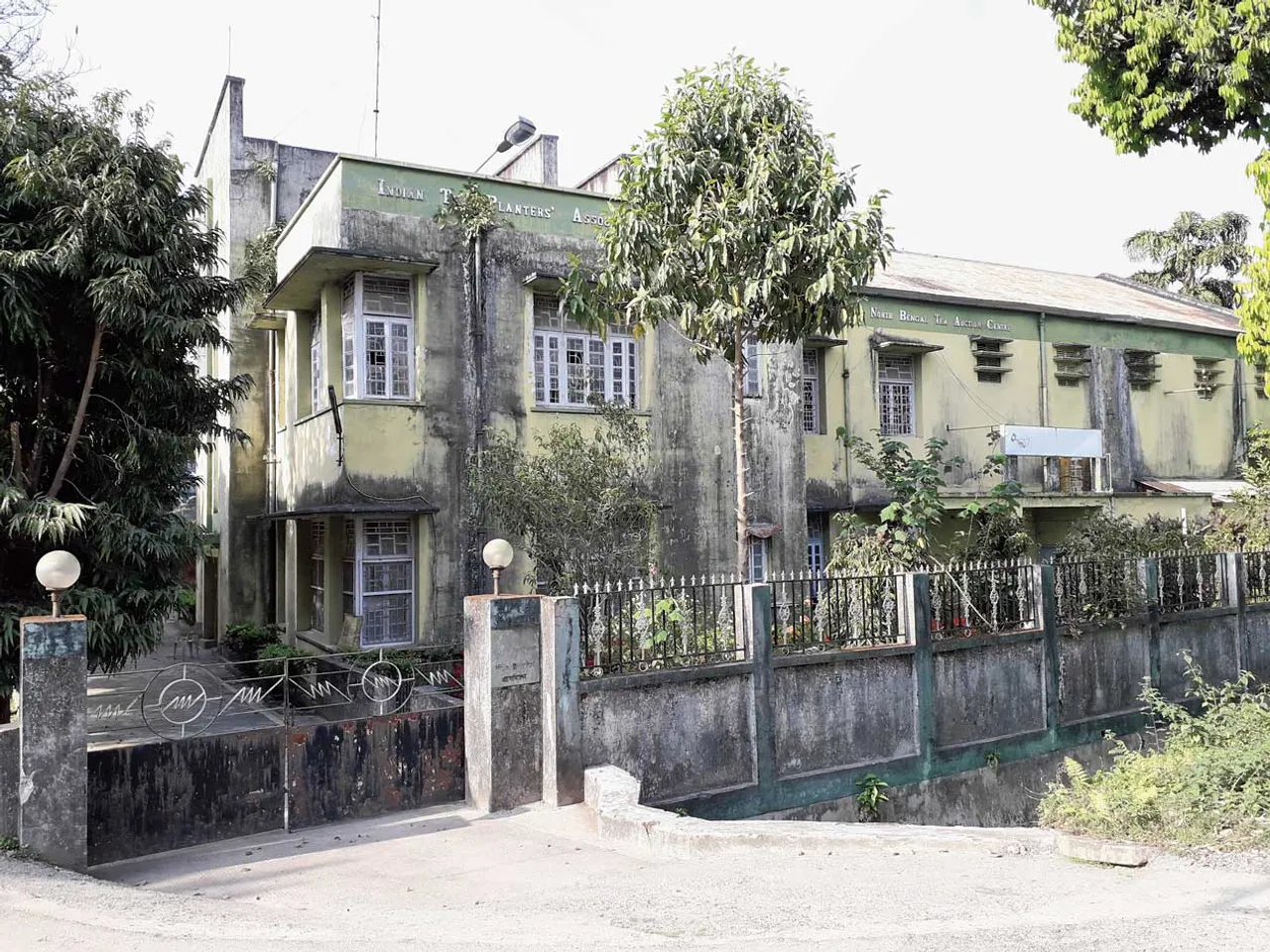 Jalpaiguri tea auction centre