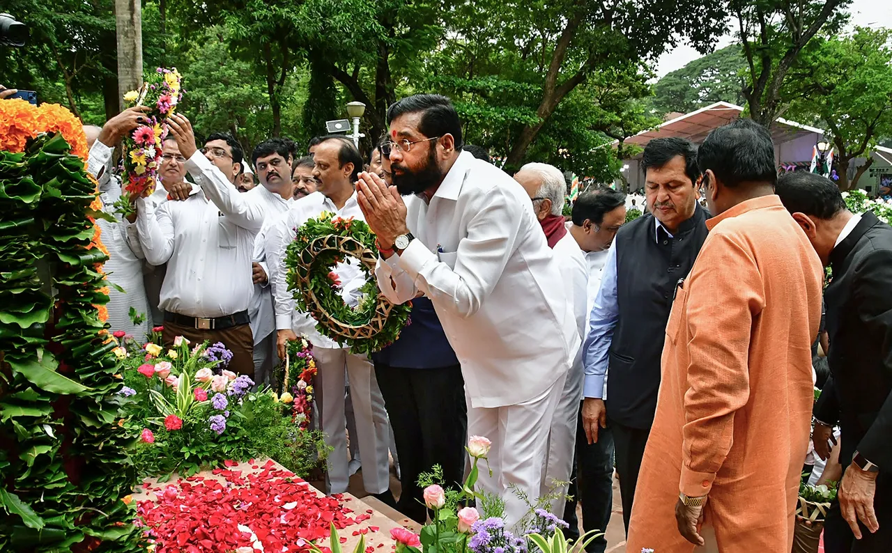 Eknath shinde Quit India Movement