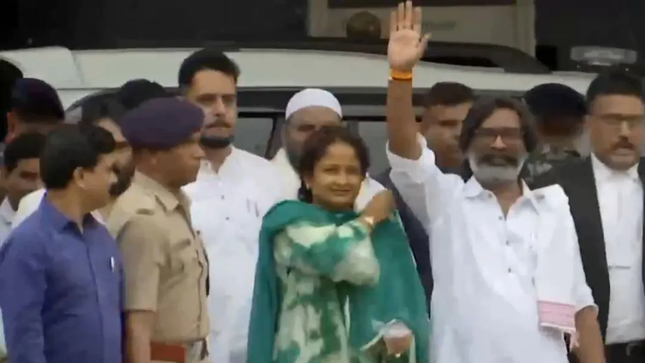 Former Jharkhand CM & JMM leader Hemant Soren released on bail from Birsa Munda jail in Ranchi