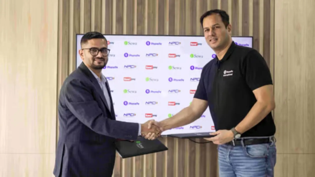 Ashish Gautam, Chief Business Officer, eSewa and Ritesh Pai, CEO International Payments, PhonePe