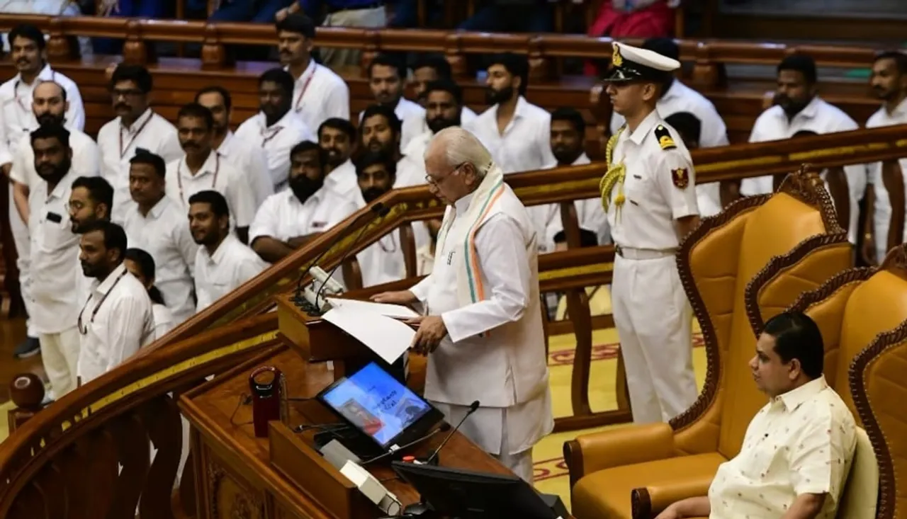 Governor Arif Mohammed Khan addressing the state assembly in Thiruvananthapuram