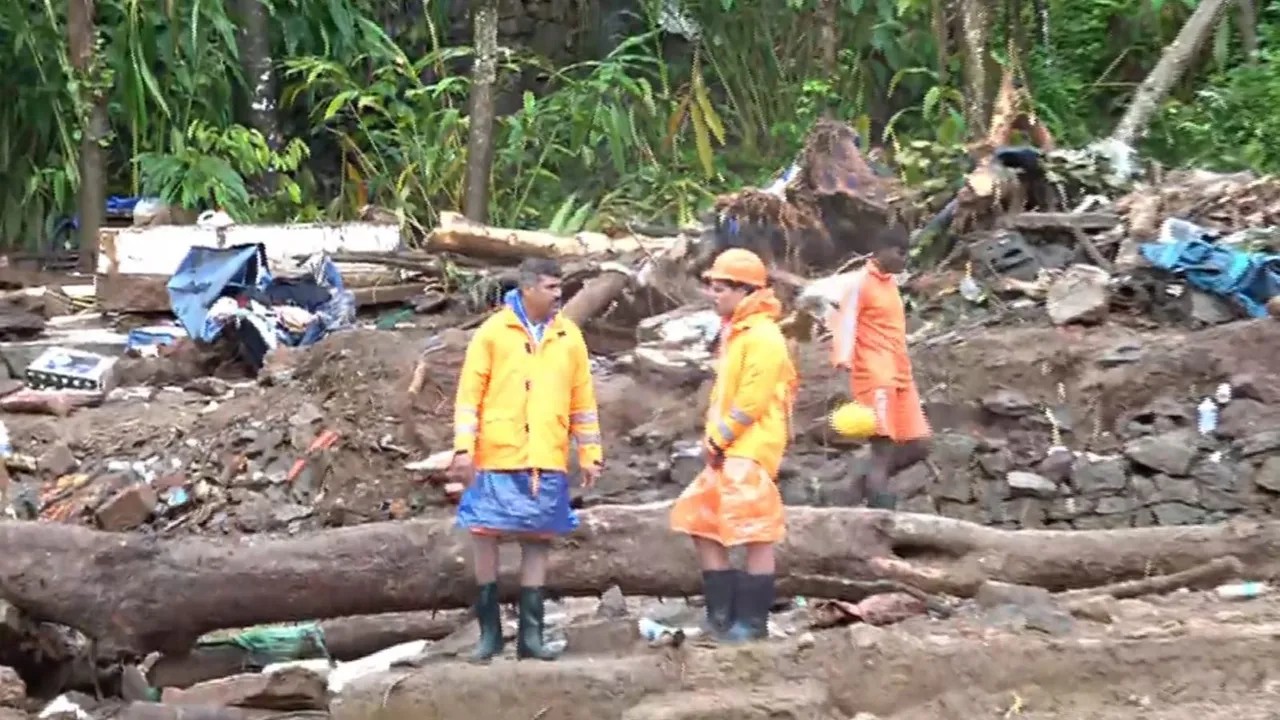 Rrescue operation underway for the third consecutive day after a recent landslides triggered by heavy rainfall, in Wayanad district, Friday, Aug. 2, 2024.
