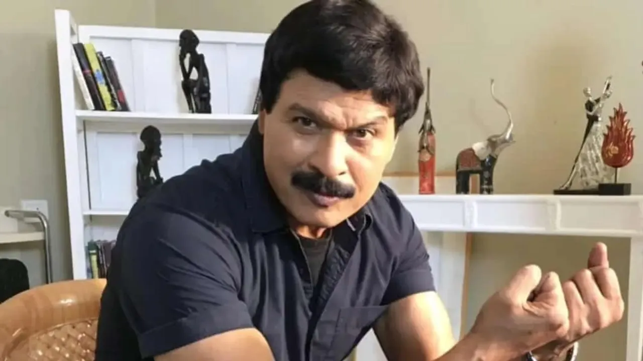 Dinesh Phadnis