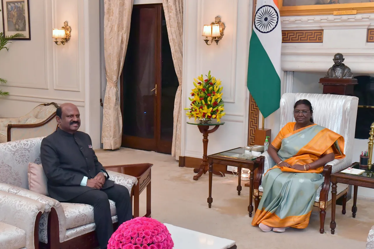 Governor of West Bengal, Dr C.V. Ananda Bose called on President Droupadi Murmu at Rashtrapati Bhavan