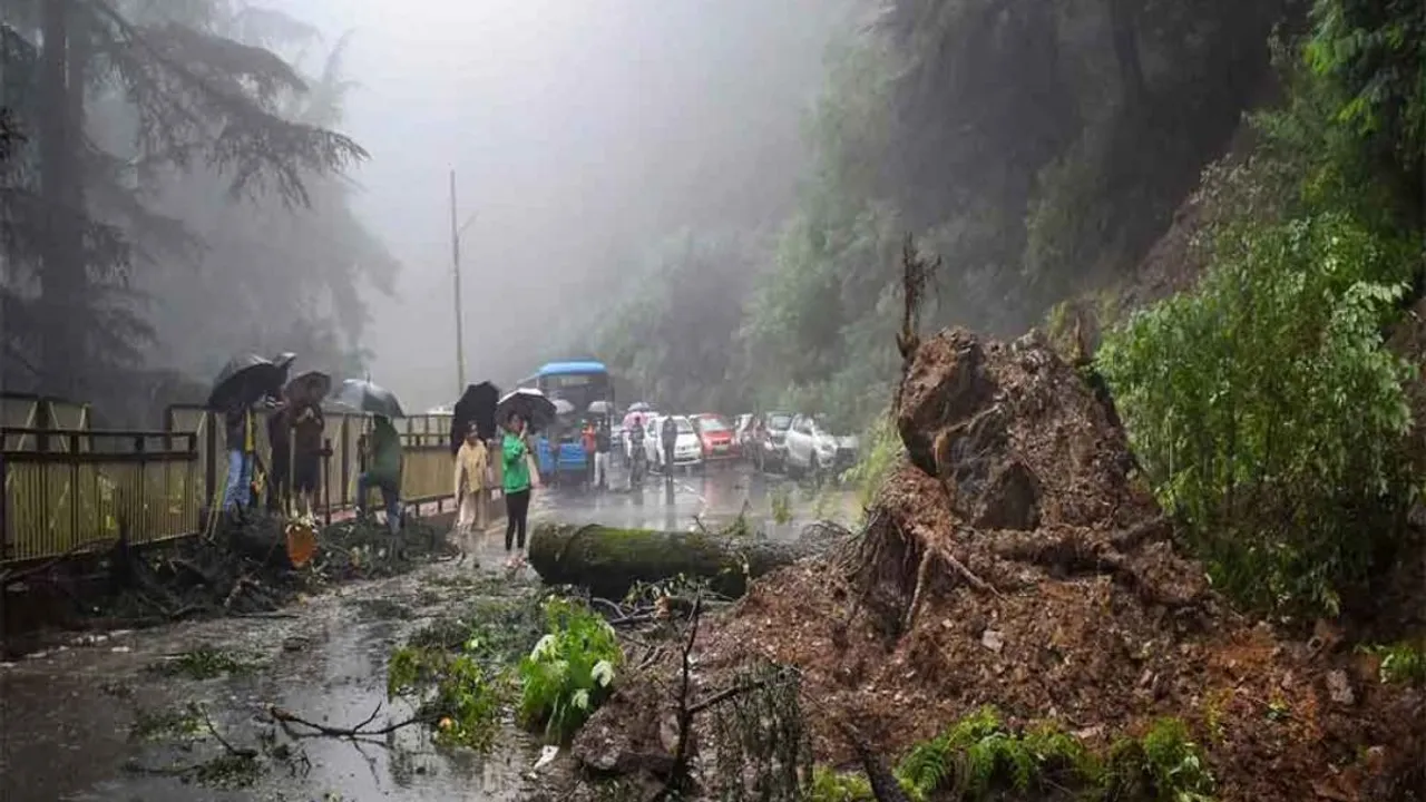roads closed due to rain Himachal Pradesh Roads Closed