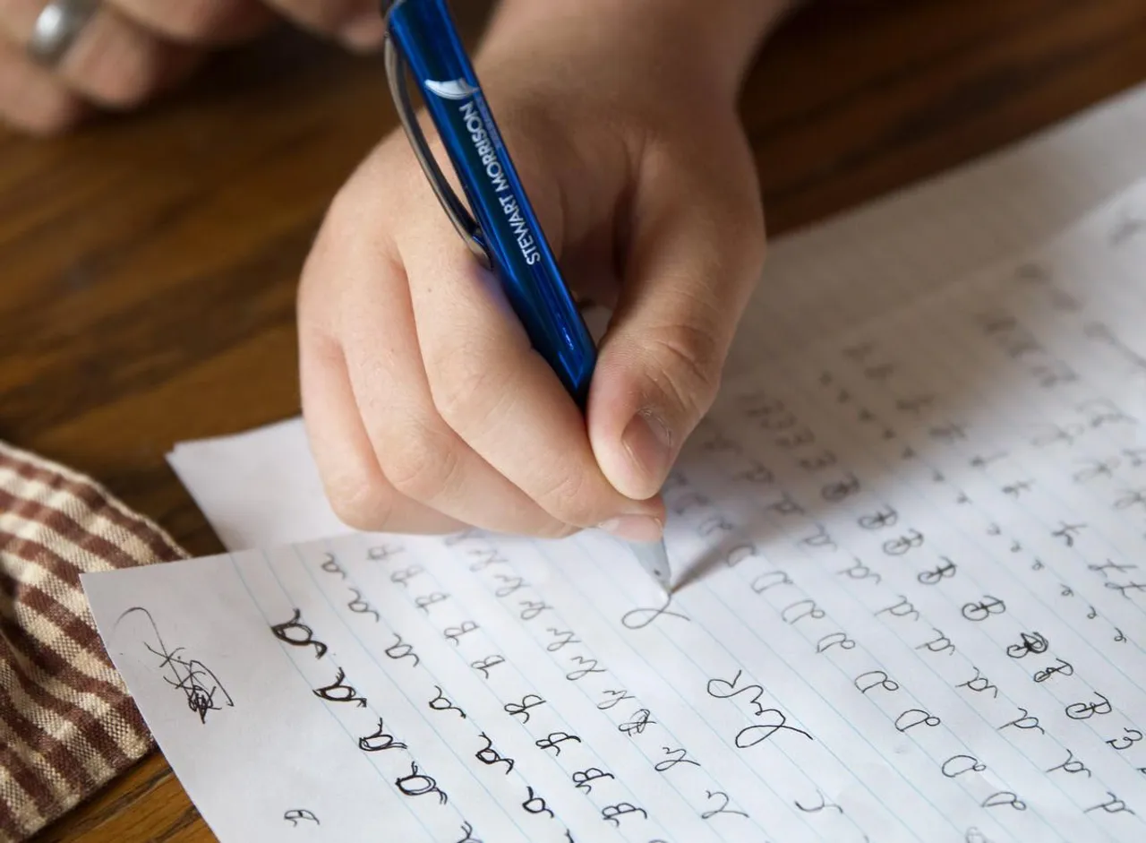 cursive.jpg