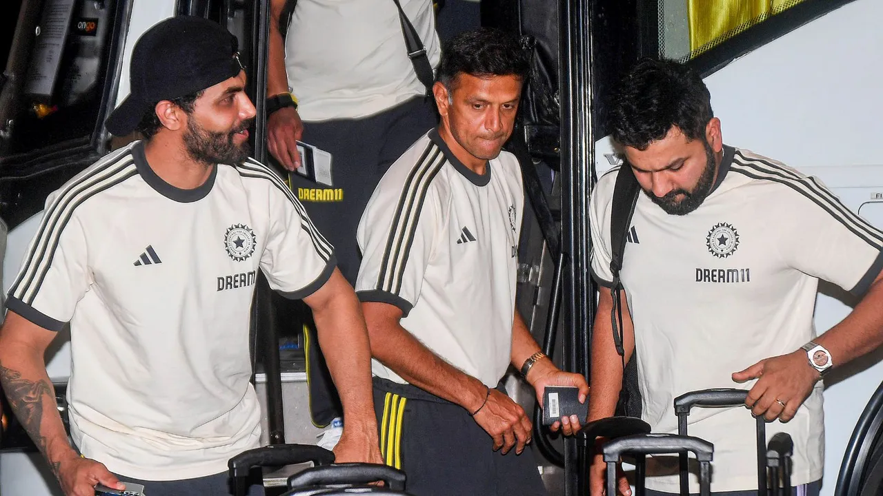 Indian cricket coach Rahul Dravid with players Rohit Sharma (captain) and Ravindra Jadeja