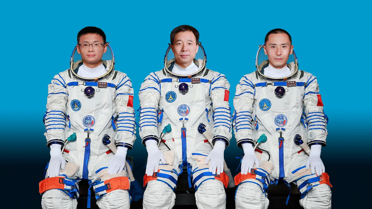 Jing Haipeng, Zhu Yangzhu, and Gui Haichao China Shenzhou-16