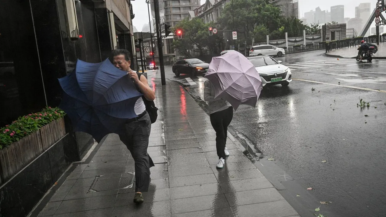 Typhoon Bebinca Shanghai