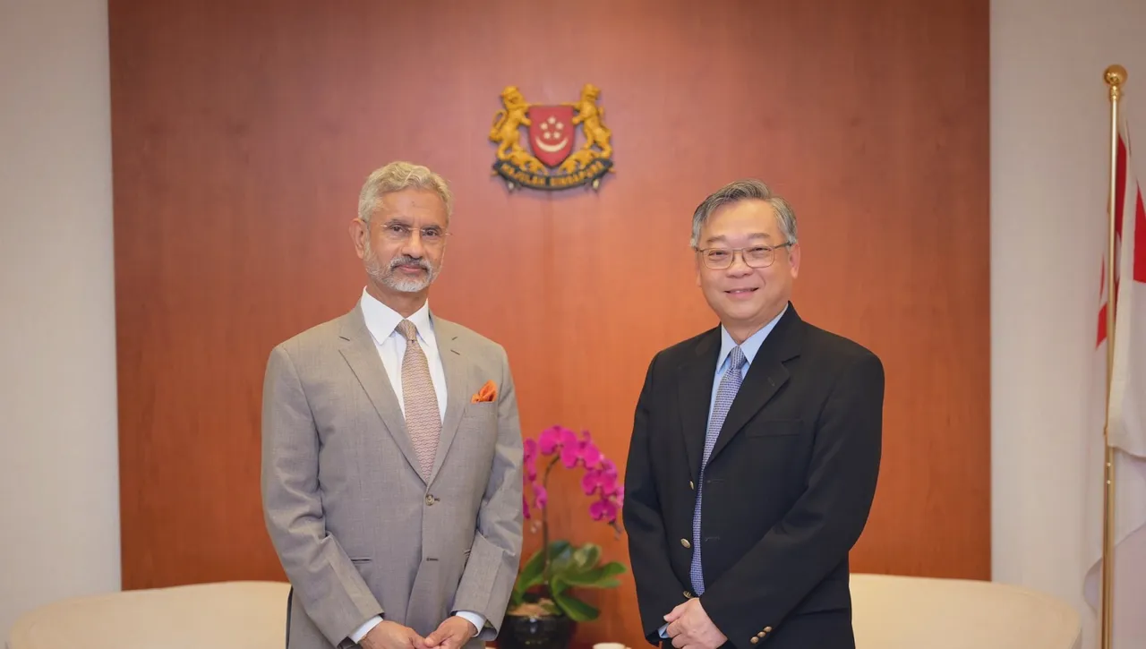 S Jaishankar Gan Kim Yong.jpg
