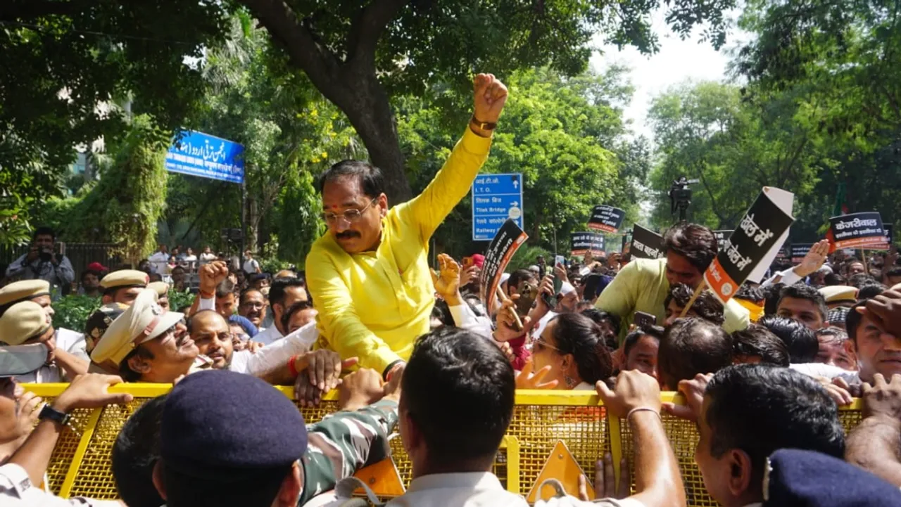 Virendra Sachdeva Delhi BJP Protest