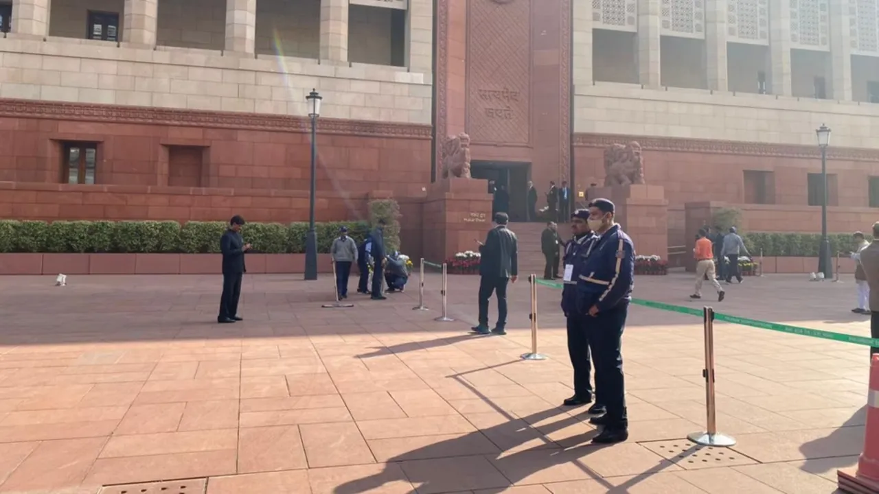 Security Parliament Dec 13.jpg