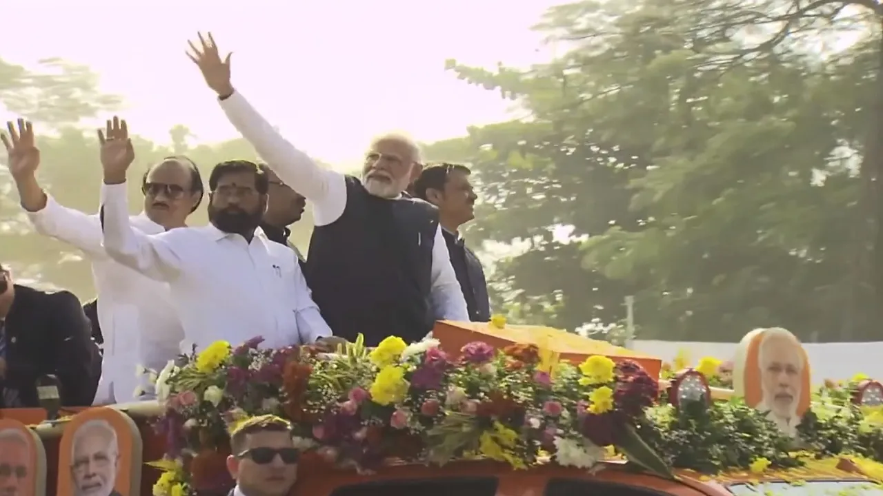 Narendra Modi holds roadshow in Nashik Eknath Shinde
