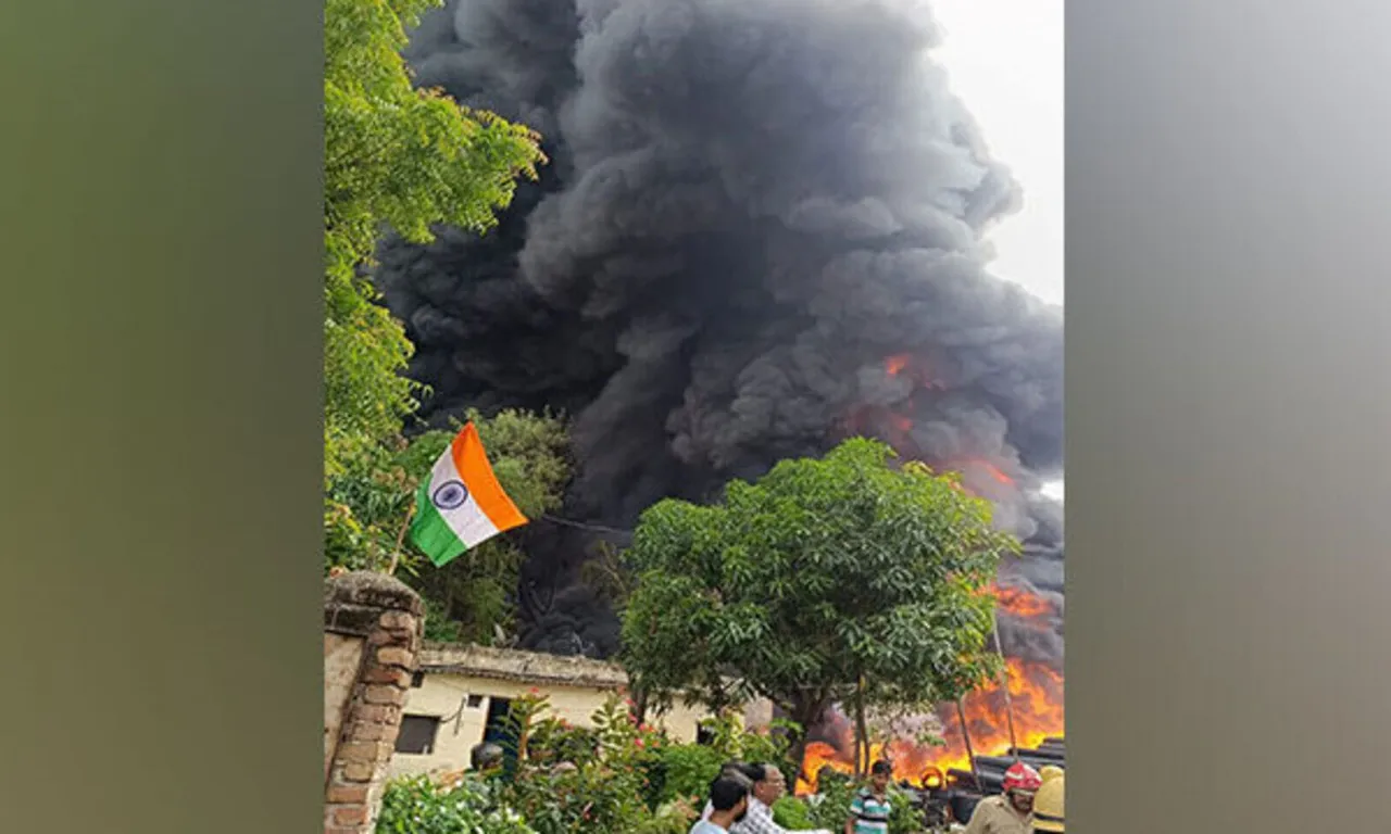 Fire factory delhi.jpg