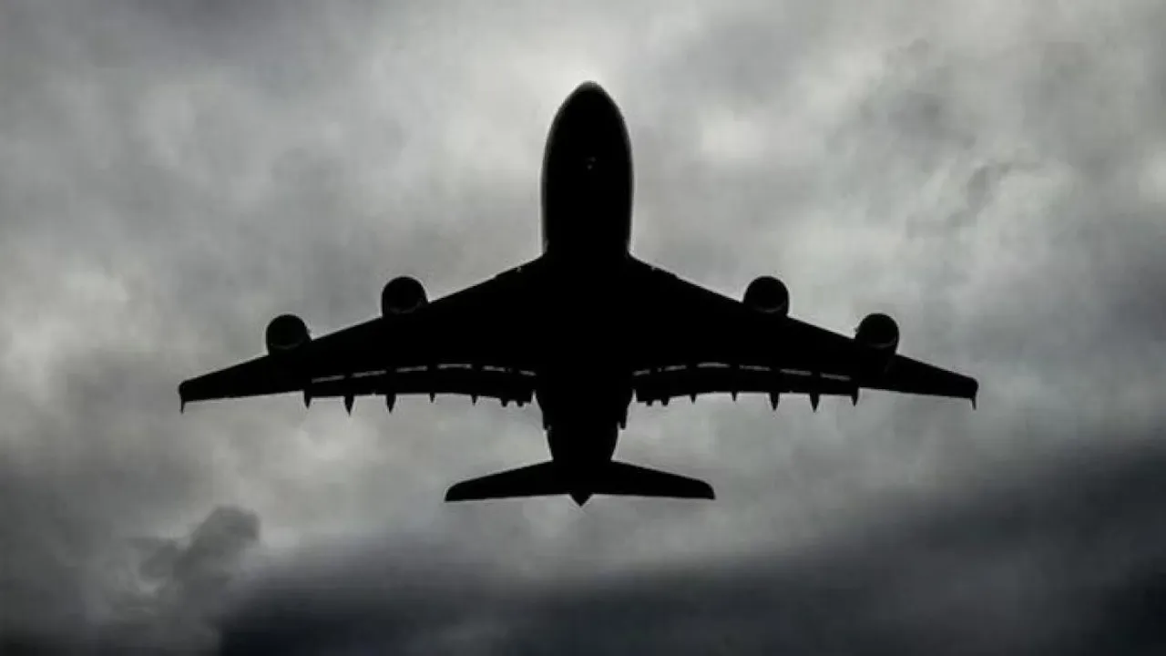 4 flights diverted from Delhi amid heavy rains.jpg