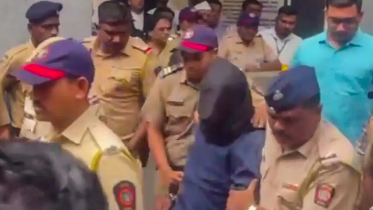 Badlapur sexual abuse case accused with police personnel leaves after being sent to judicial custody for 14 days by Kalyan Court, in Thane district, Monday, Aug. 26, 2024.