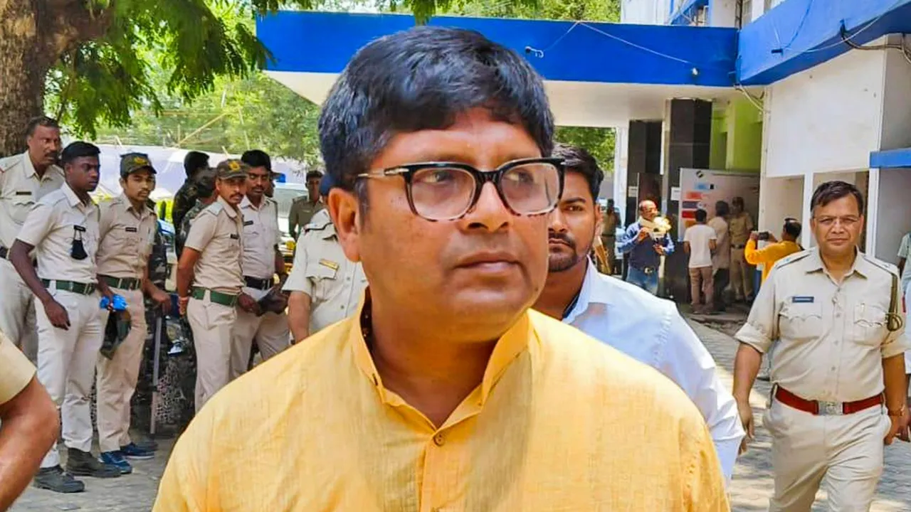 Former IPS officer and BJP leader Debasish Dhar (File image)
