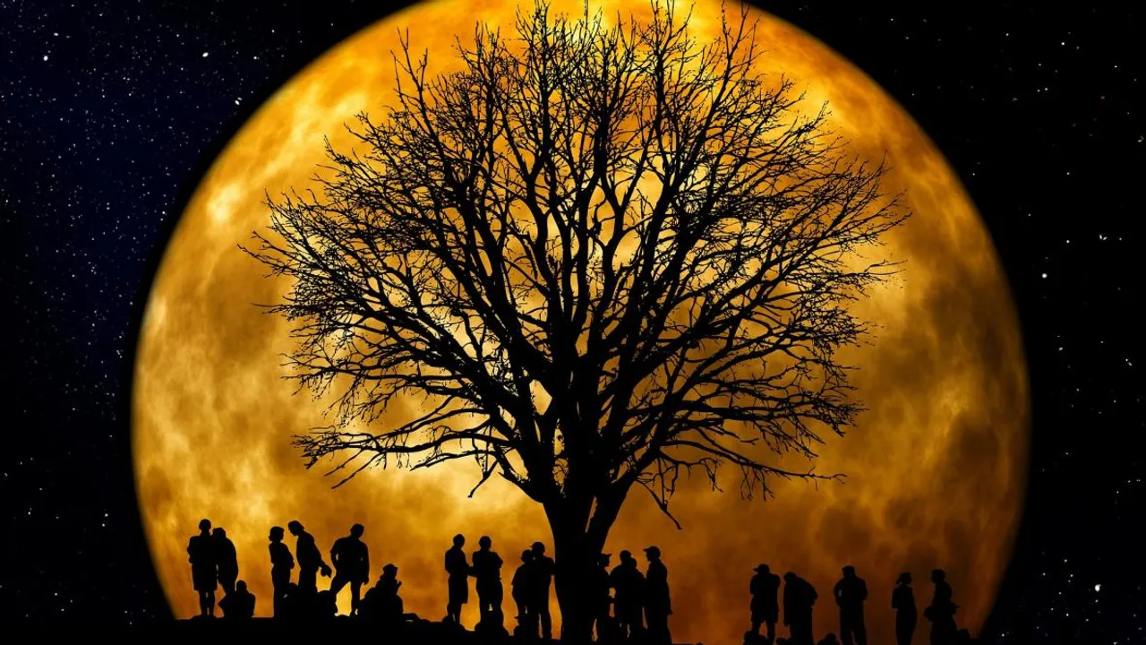 SUPERMOON.jpg