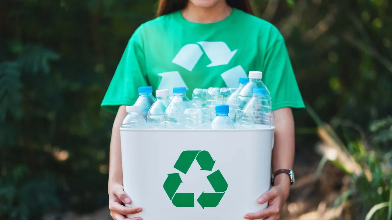 New Plastic recycling strategy.jpg