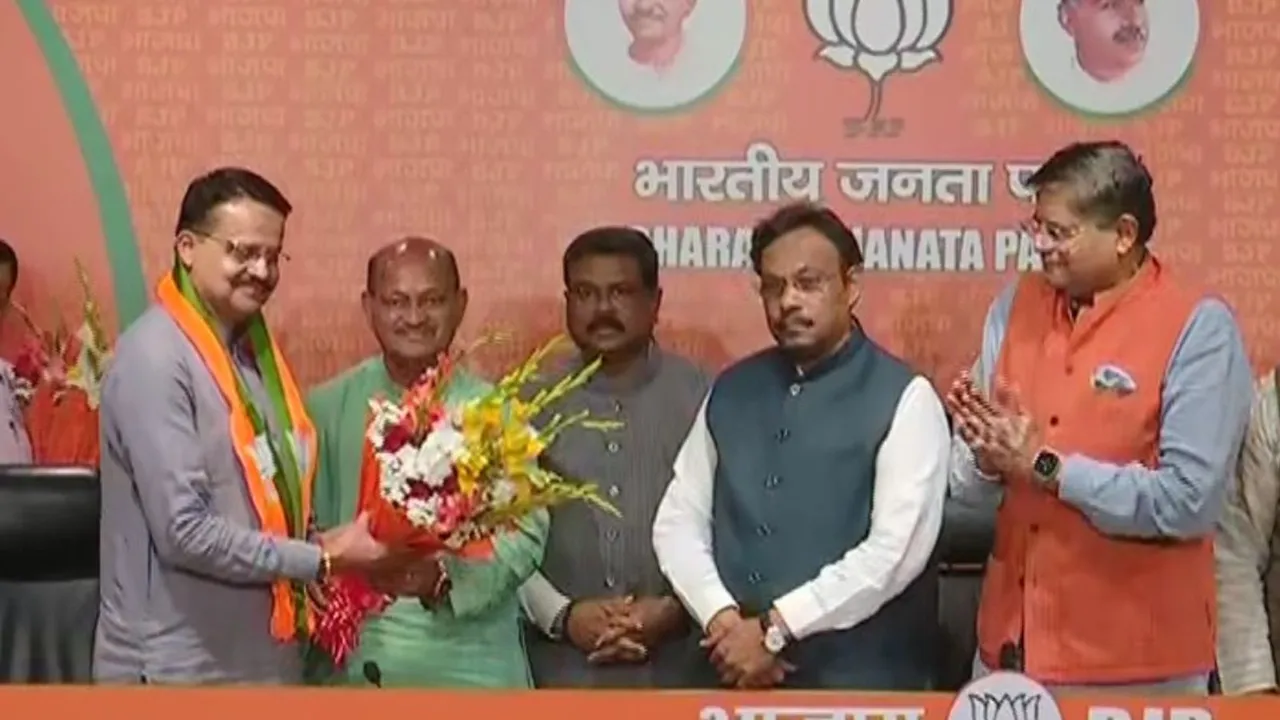 Bhartruhari Mahtab joins BJP