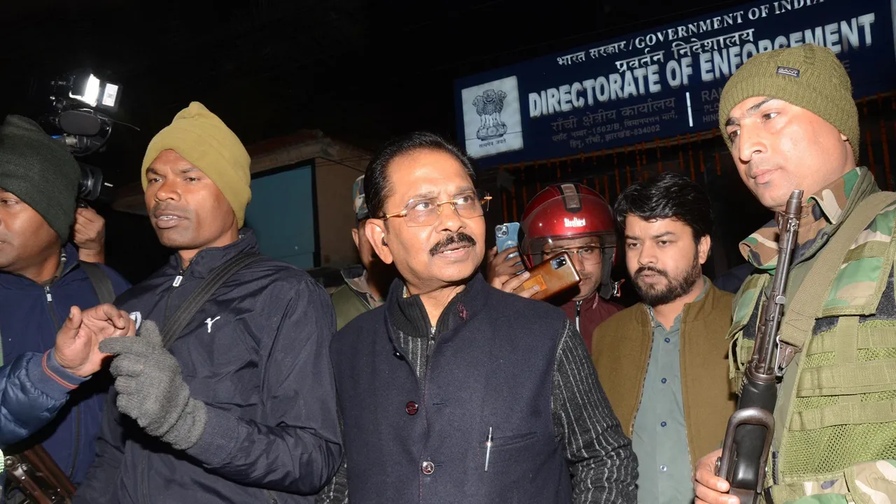 Jharkhand Congress MP Dhiraj Sahu leaves from Enforcement Directorate (ED)
