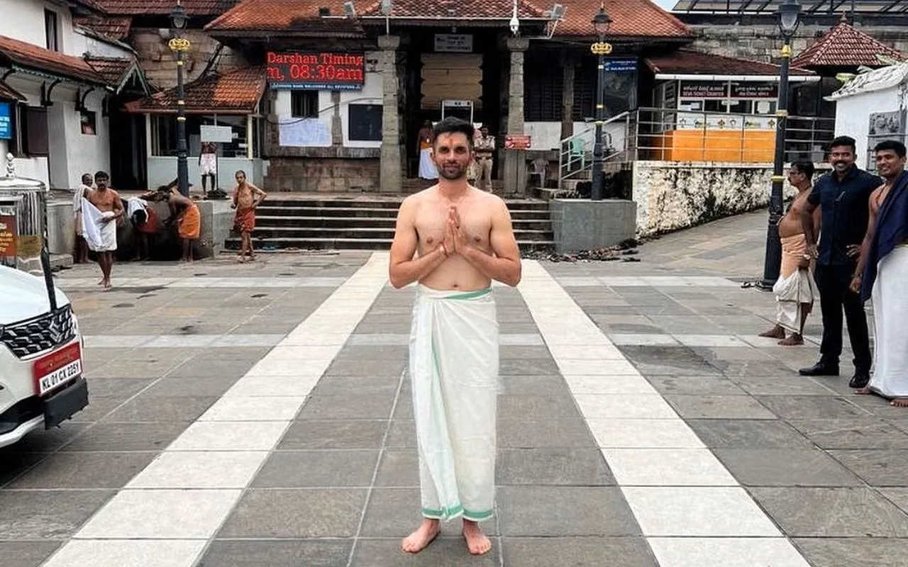 Keshav Maharaj