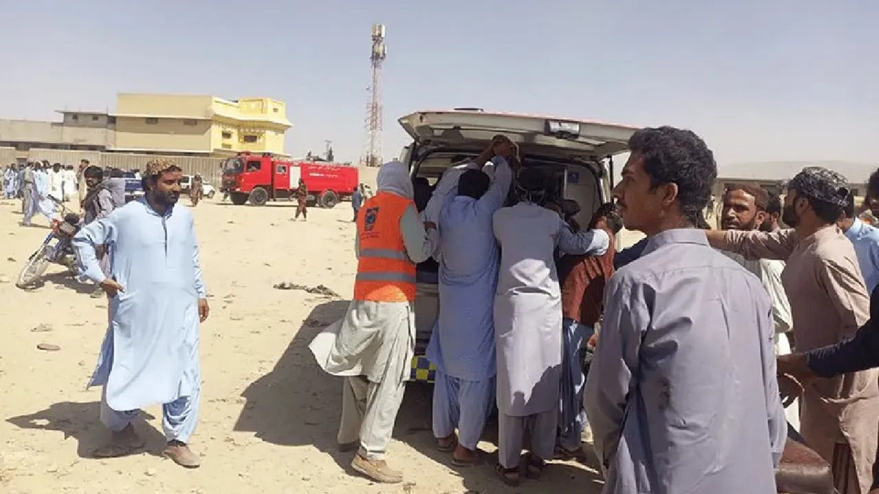 suicide blast in Balochistan.jpg