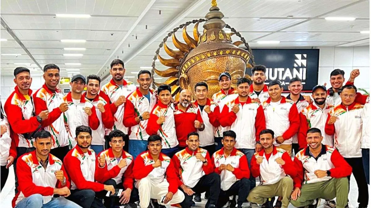 india men boxers.jpeg