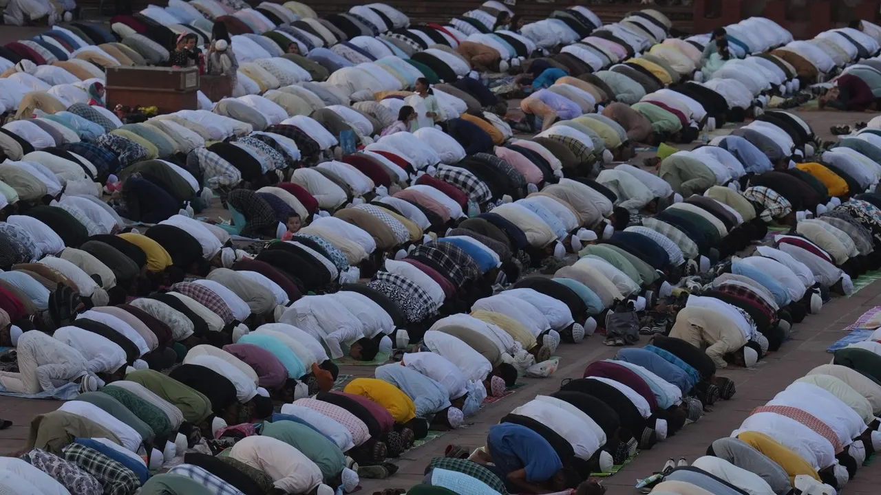 Jama Masjid Eid ul Adha Bakrid Namaz Srinagar