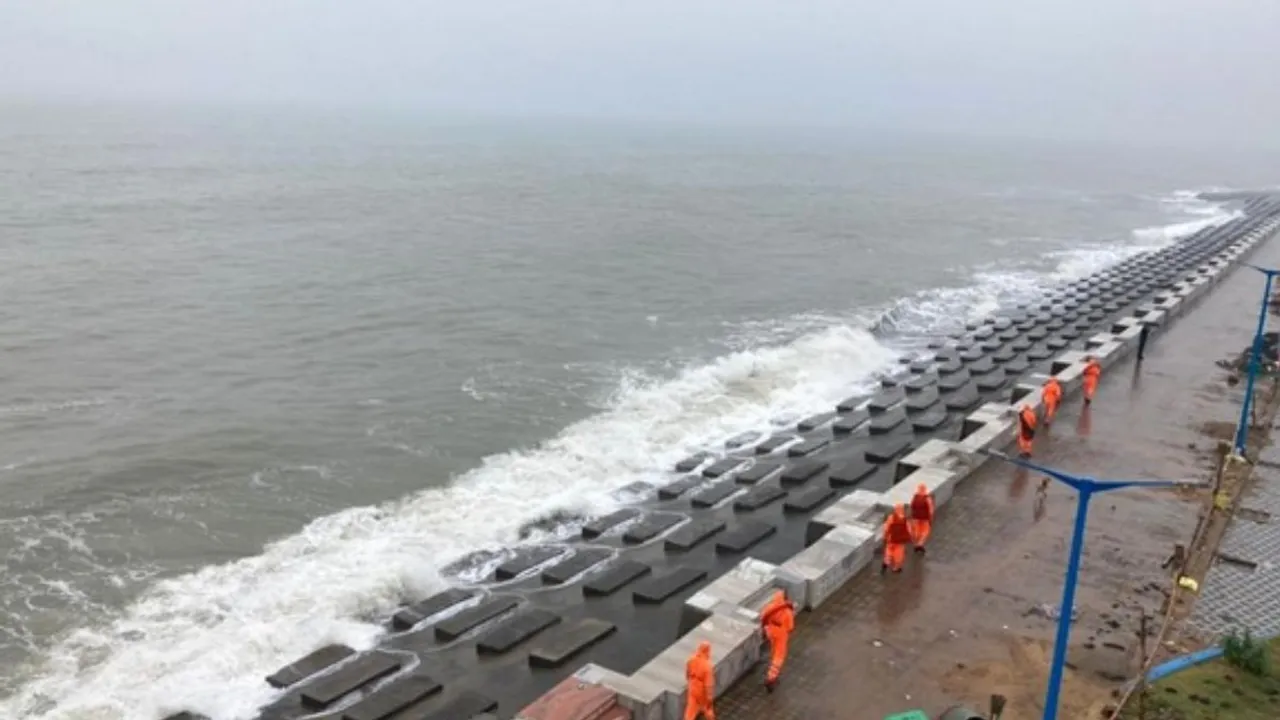 Andaman Sea Low Pressure Nov 29.jpg