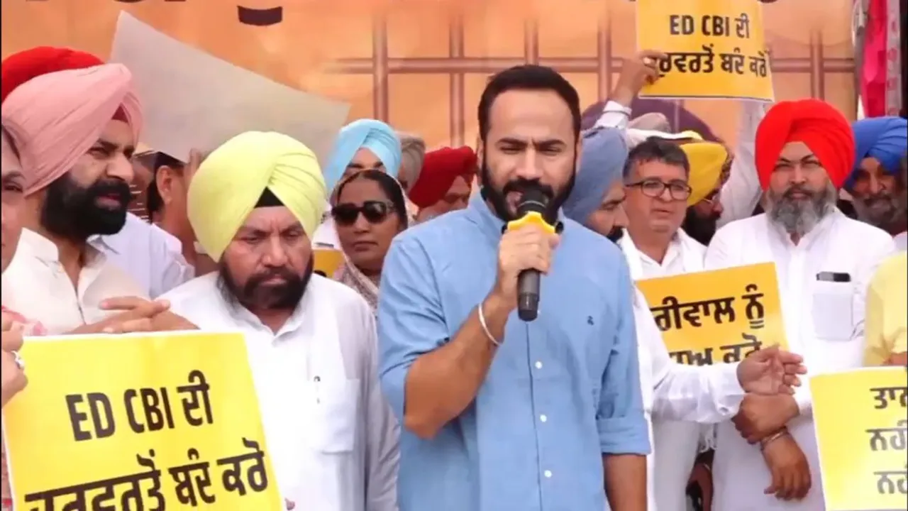 Punjab unit of AAP held a protest in Jalandhar against the arrest of party convener and Delhi Chief Minister Arvind Kejriwal by the CBI on Saturday