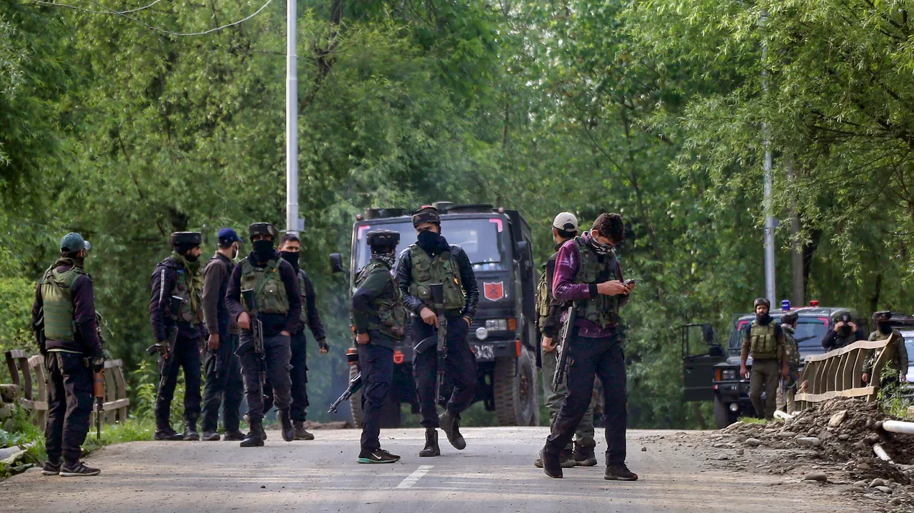 Encounter Indian Army Armed Forces Jammu Kashmir