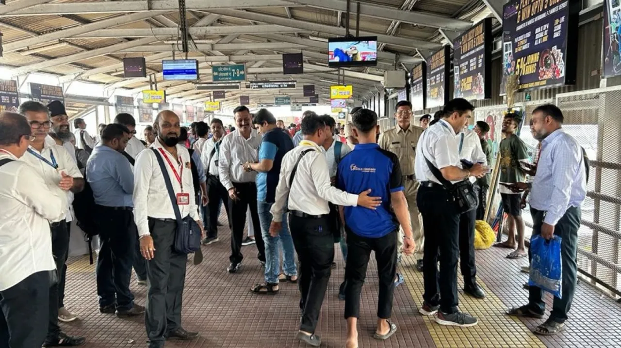 Mumbai Local Ticket Checking