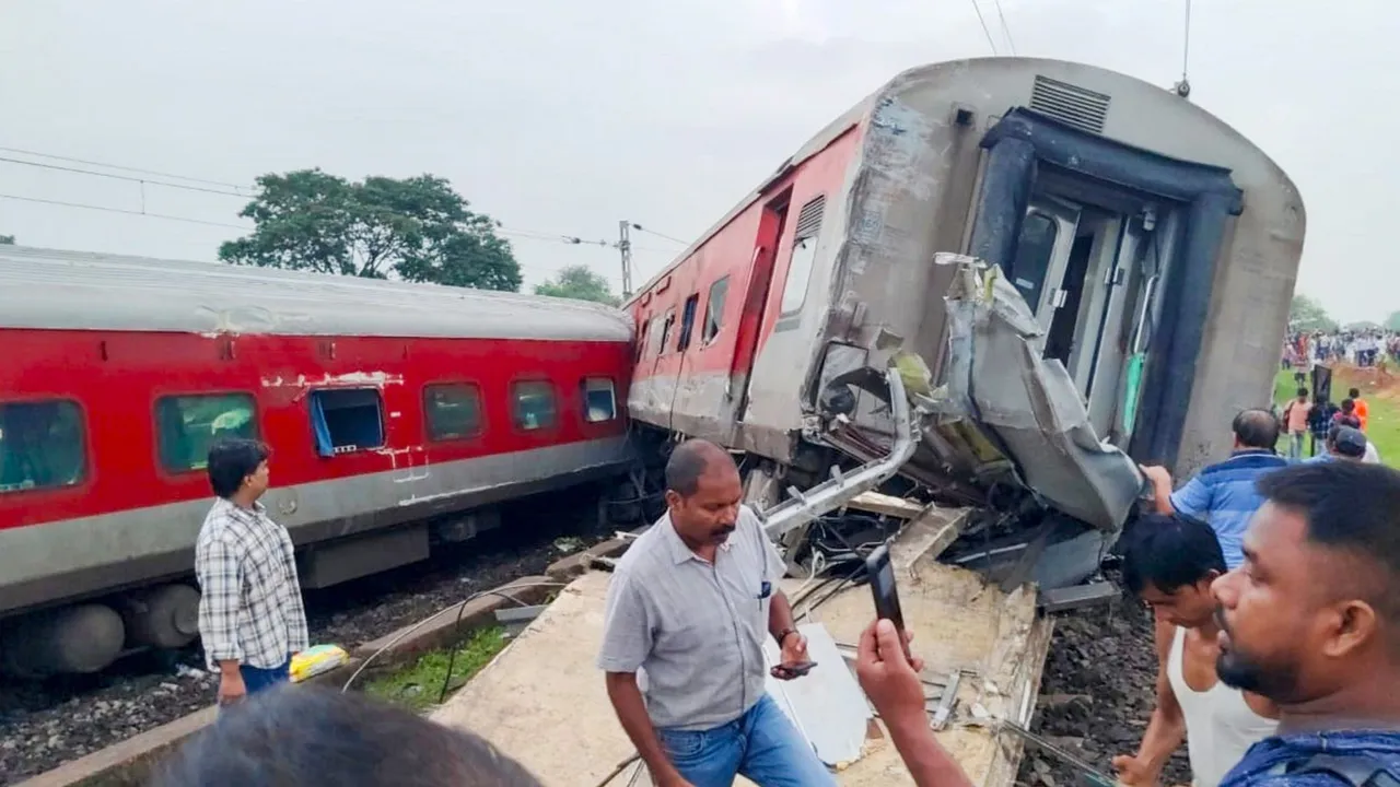 Rescue and relief work underway after the Mumbai-Howrah Mail derailed near Badabamboo in Seraikela-Kharsawan district of Jharkhand, early Tuesday, July 30, 2024.