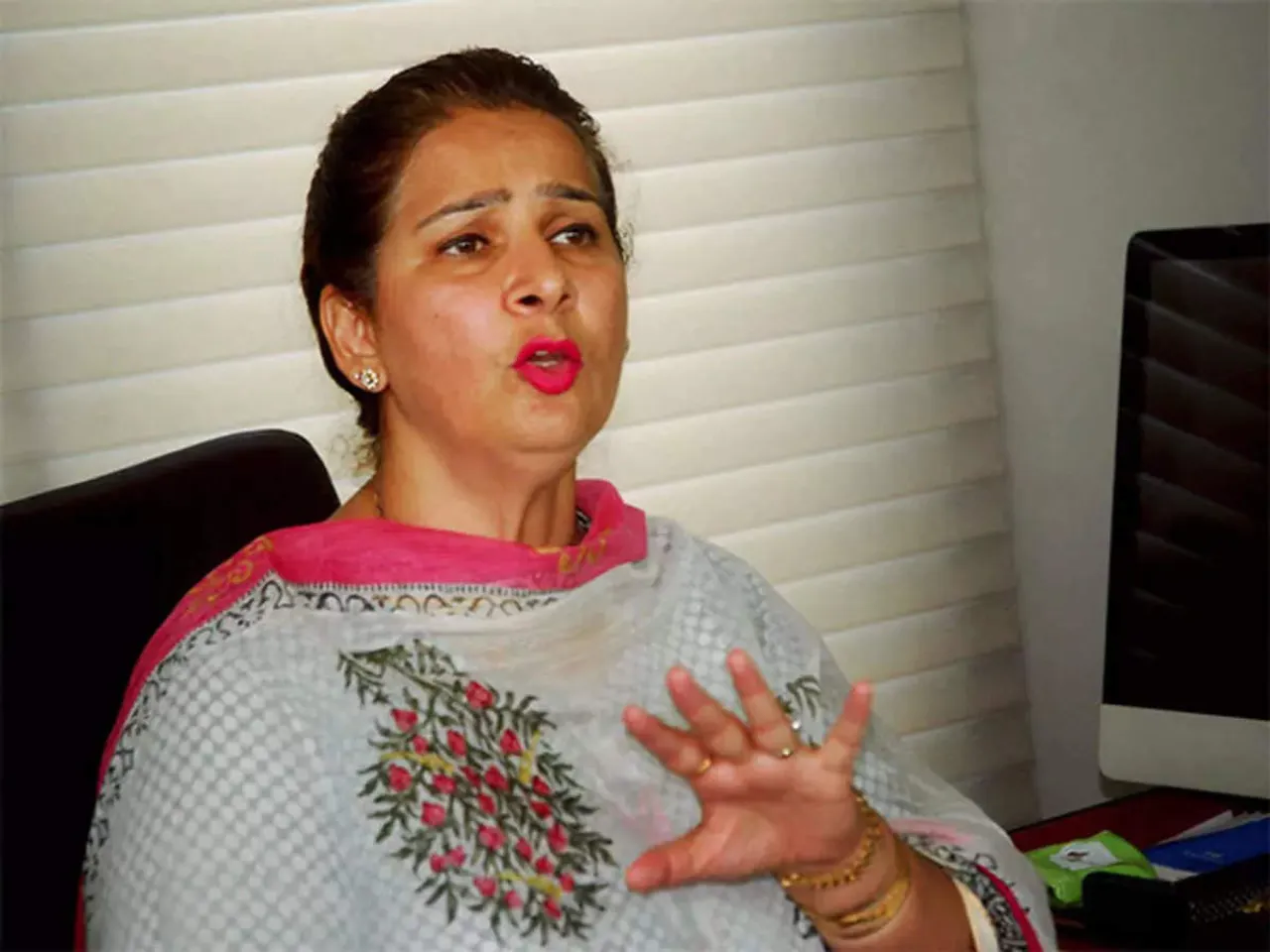 Navjot Kaur Navjot Singh Sidhu's wife.jpg