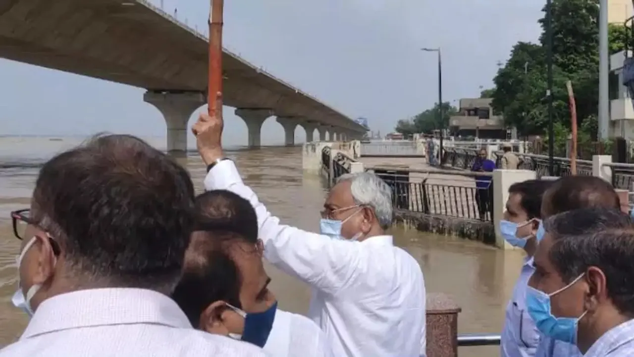  Nitish Kumar Flood Bihar.jpg