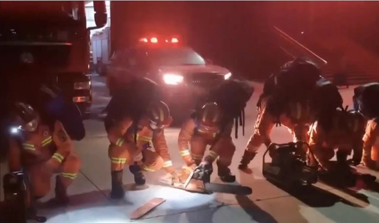China rescue team