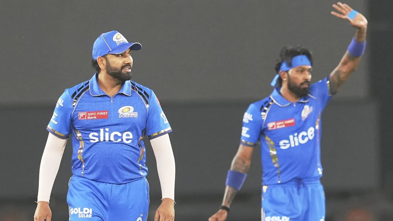 Mumbai Indians captain Hardik Pandya and Rohit Sharma during IPL 2024