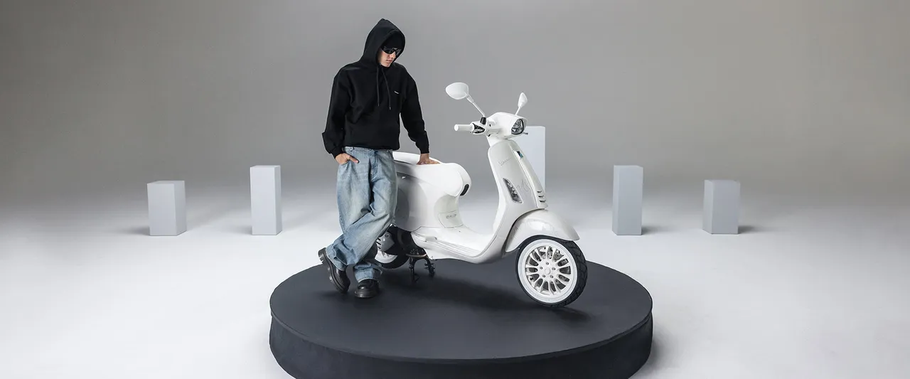Piaggio Vehicles' JUSTIN BIEBER X VESPA.jpg