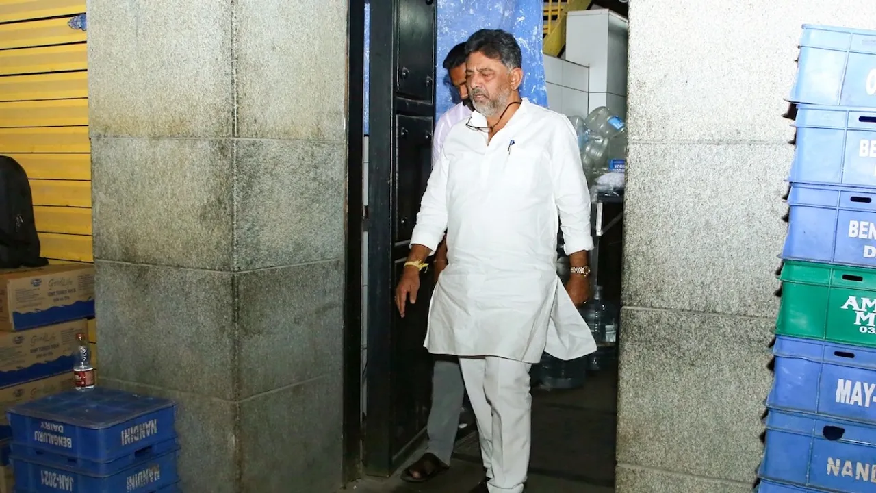 DK Shivakumar at Rameshwaram Cafe