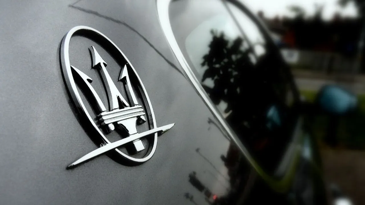 maserati logo