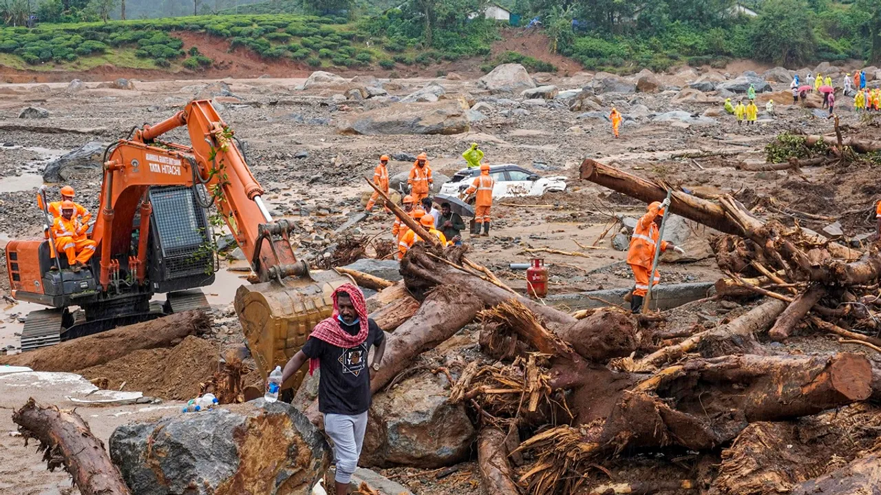 Search and rescue operations continue at the landslide-hit Chooralmala, in Wayanad district, Friday, Aug. 2, 2024