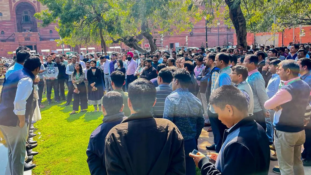 Central Secretariat Service officers protesting on  Thursday