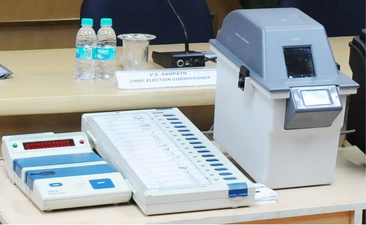 Electronic voting machine checking.jpg