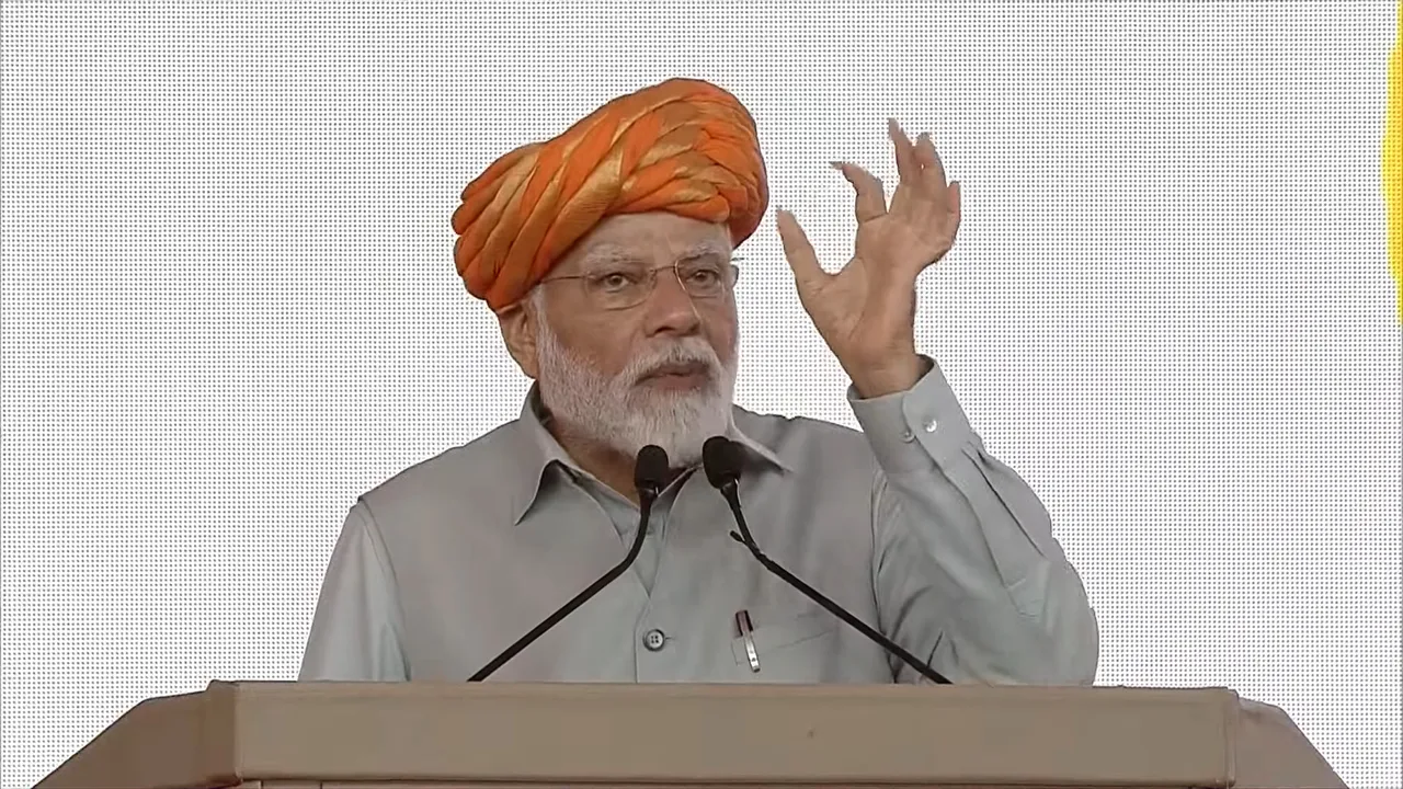 Narendra Modi at Rajkot International Airport