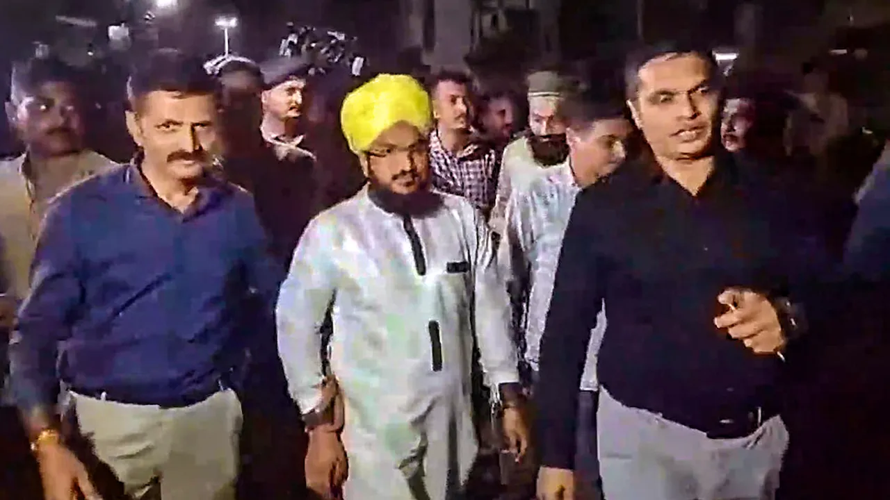 Mufti Salman Azhari being produced before a district court in a hate speech case, in Junagarh, Tuesday, Feb. 6, 2024. 