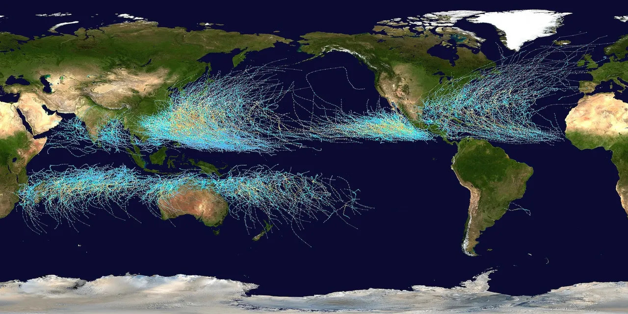 2023 hurricane forecast.jpg